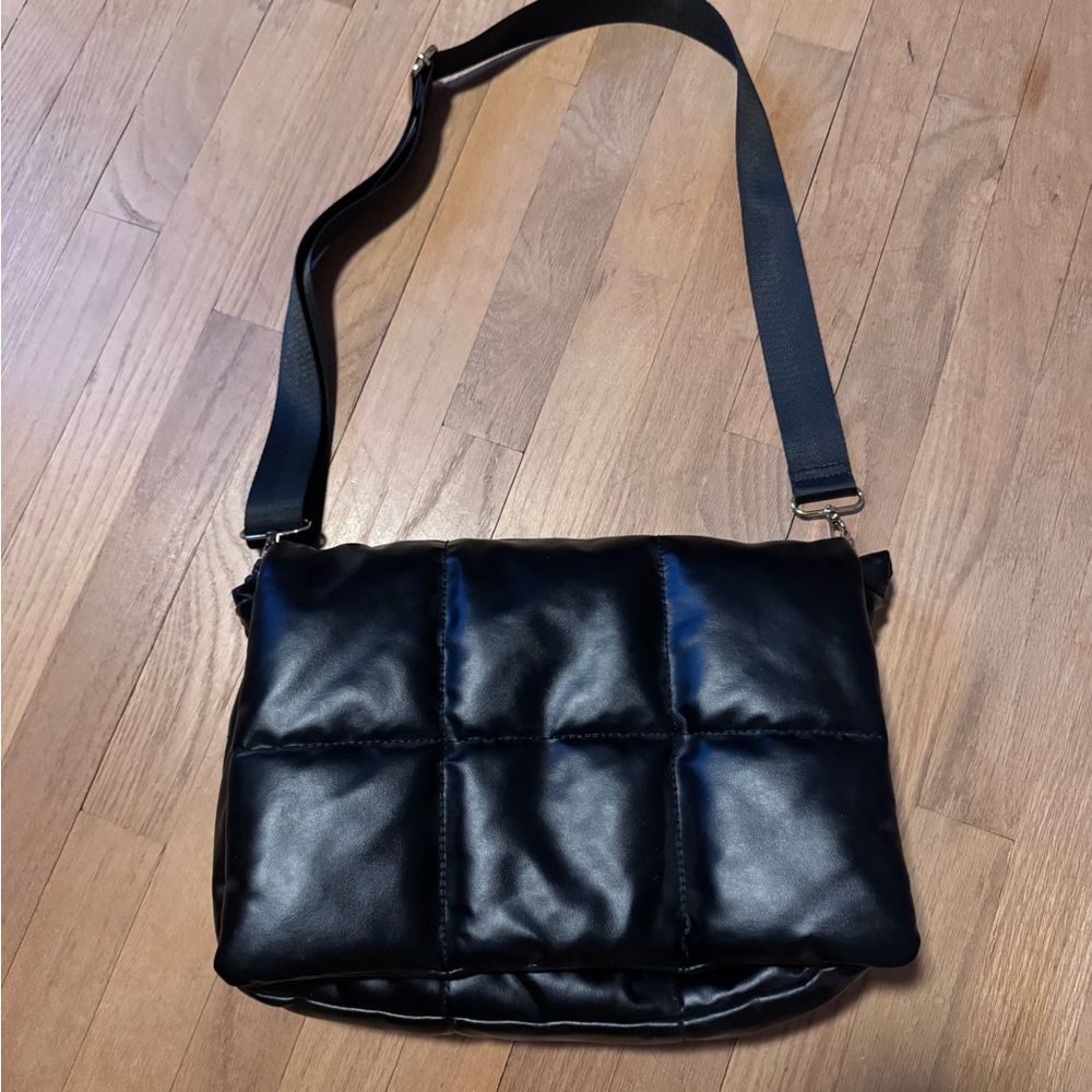 Black Edison Fold Bag - Anthropologie
